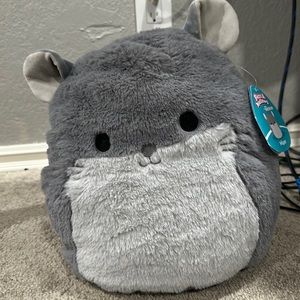 Sits in closet
